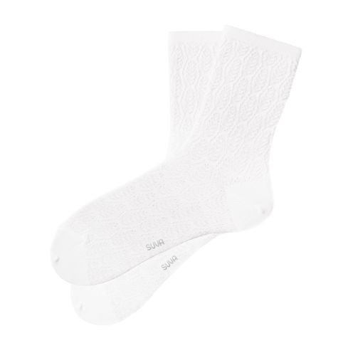 Valged SUVA sokid tammelehe mustriga