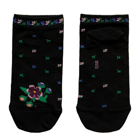 madalad valged sokid Lihula lillelise mustriga