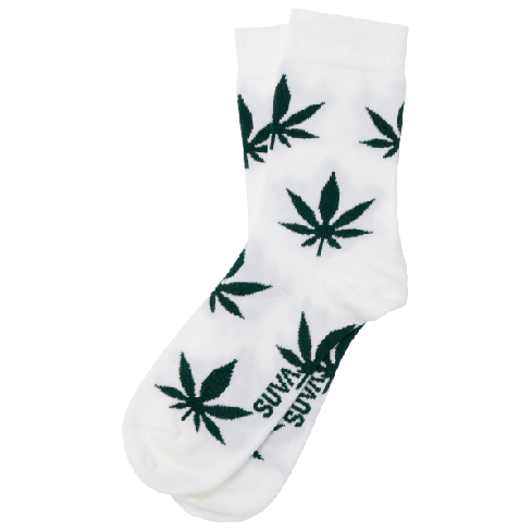 Valged sokid roheliste kanepi lehtedega