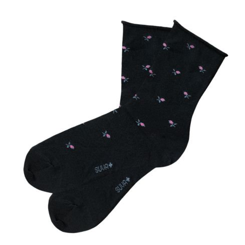 mustad sokid roosidega